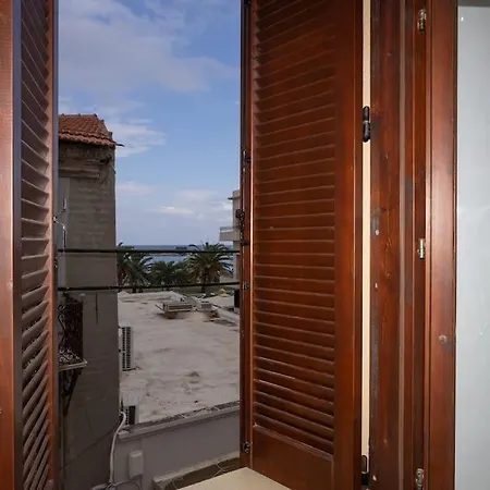 Quaint Coastal Loft 3 * Rethymno